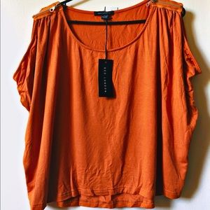 NWT QED London top
